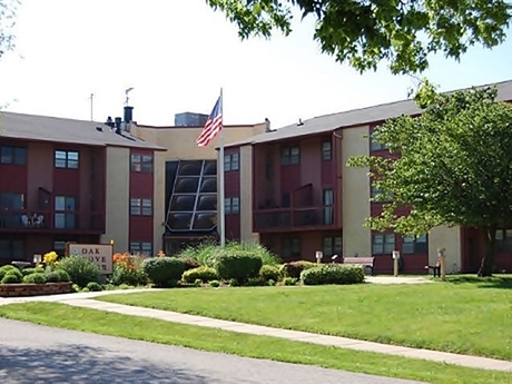 Oak Grove Manor Apartments