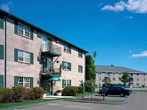 Sagamore Court | Portsmouth, New Hampshire, 03801   MyNewPlace.com