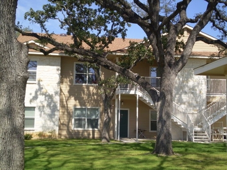 Oaks of Bandera Apartments