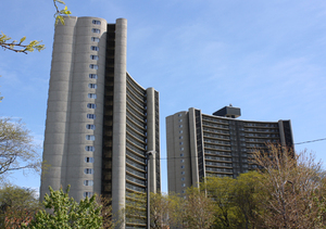 Hilliard Apartments - Family 2 | Chicago, Illinois, 60616  High Rise, MyNewPlace.com
