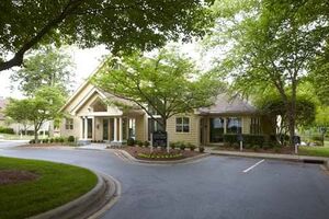 Delta Crossing | Charlotte, North Carolina, 28212  Garden Style, MyNewPlace.com