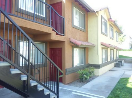 Sunset Pointe Apartments