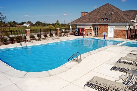 Creekside At Meadowbrook Apartments