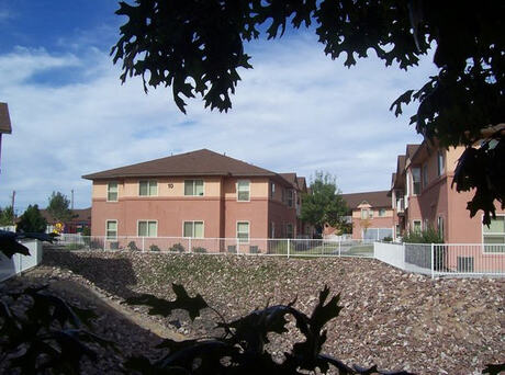 Vista Montana Apartments