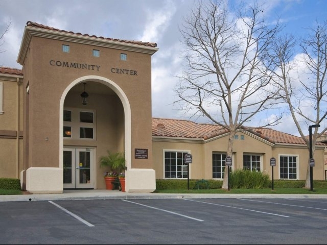 Apartment for Rent in Anaheim