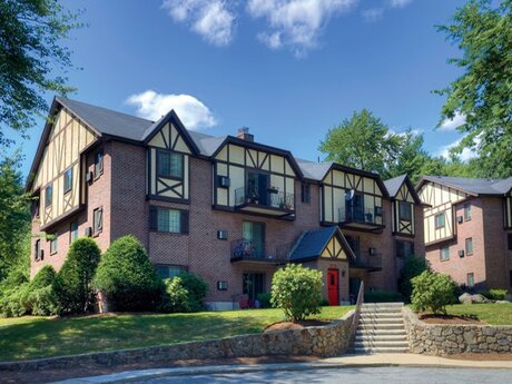 Pet Friendly for Rent in Nashua