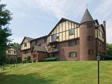 Apartment for Rent in Warwick