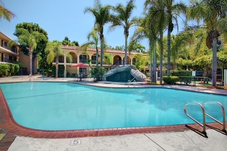 Apartment for Rent in Los Angeles