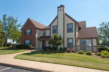 Fairways at Hartland Apartments