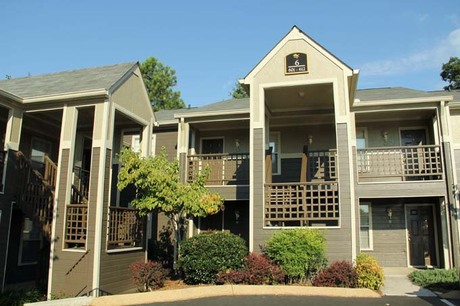 Steeplechase Apartments
