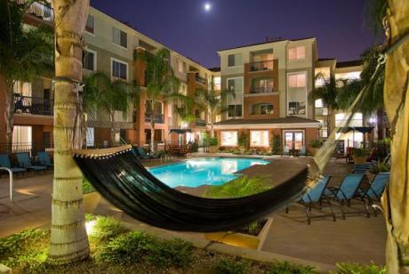 Apartment for Rent in Orange