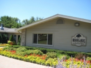 Woodlands Of Crest Hill Apartments | Crest Hill, Illinois, 60435  Garden Style, MyNewPlace.com