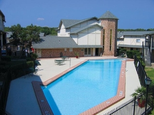 English Aire Apartments | Austin, Texas, 78741   MyNewPlace.com