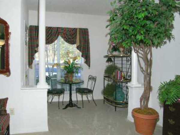 1 Bedroom/ Patio