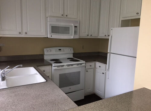 2x1: Beds - 2: Baths - 1: SqFt Range - 950 to 950