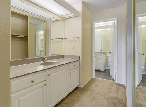 3x2: Beds - 3: Baths - 2: SqFt Range - 1400 to 1400