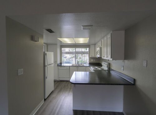 2x1.5: Beds - 2: Baths - 1.5: SqFt Range - 1250 to 1250