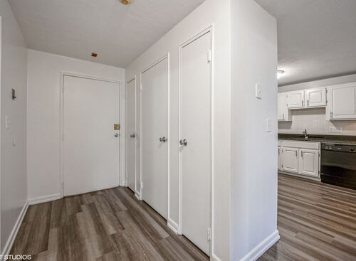 1 Bedroom: Beds - 1: Baths - 1: SqFt Range - 650 to 650