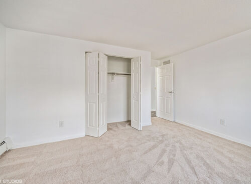 2 Bedroom: Beds - 2: Baths - 1: SqFt Range - 750 to 750