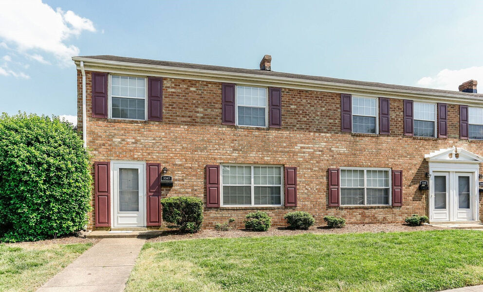 Crown Point Townhomes