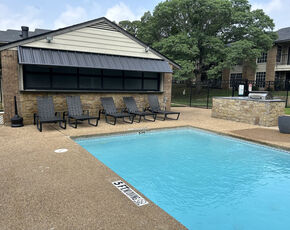 Whispering Oaks Apartments
