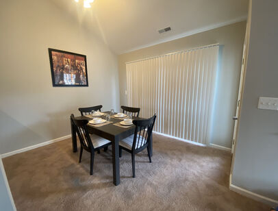 2 Bed / 2 Bath TH: Beds - 2: Baths - 2: SqFt Range - 1045 to 1045