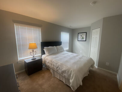 2 Bed / 2 Bath TH: Beds - 2: Baths - 2: SqFt Range - 1045 to 1045