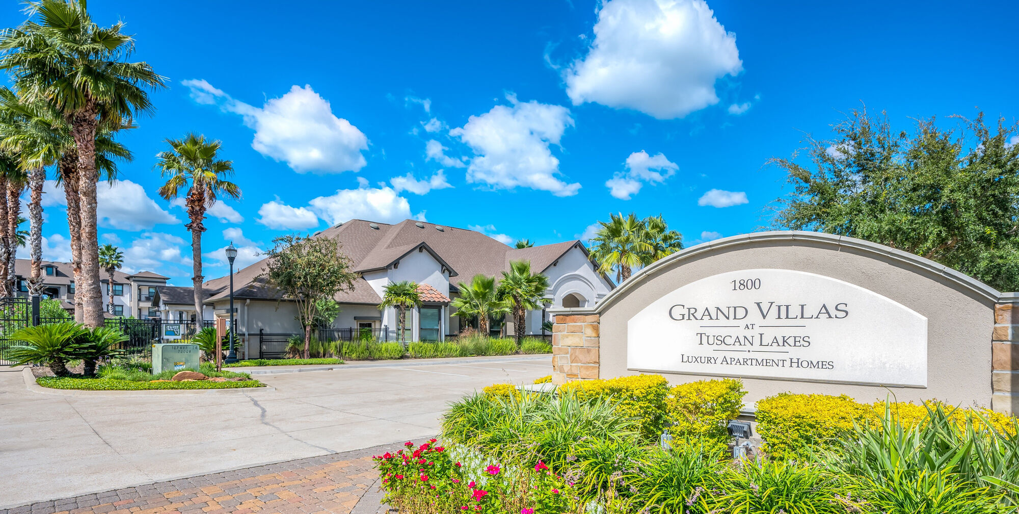 Grand Villas at Tuscan Lakes Image 64