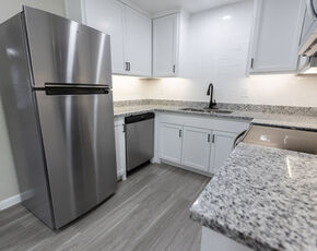 Saturn Square Apartments