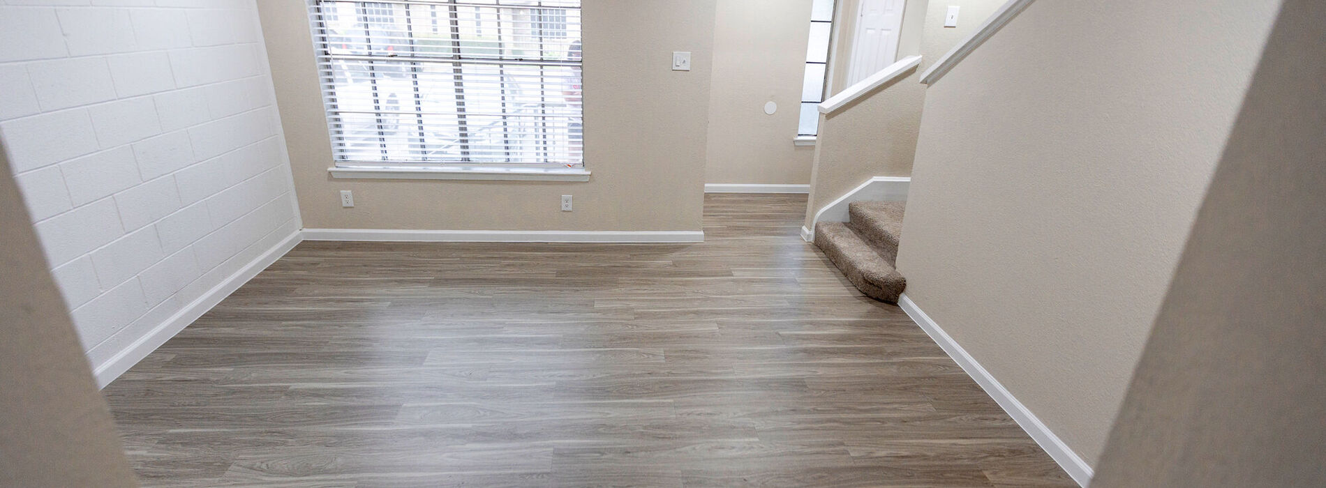 Saturn Square Apartments