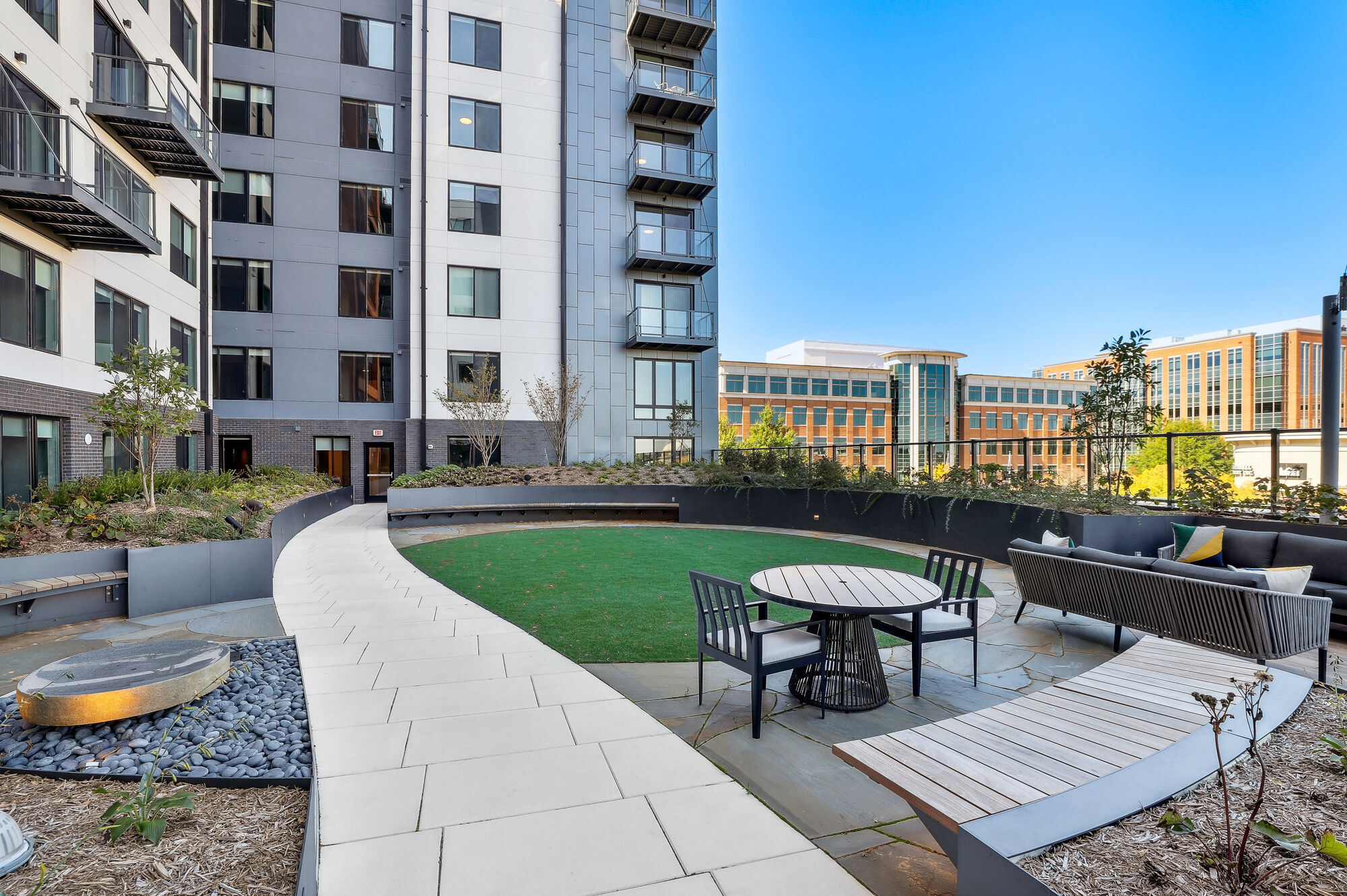 Vista Fairfax Corner Image 68