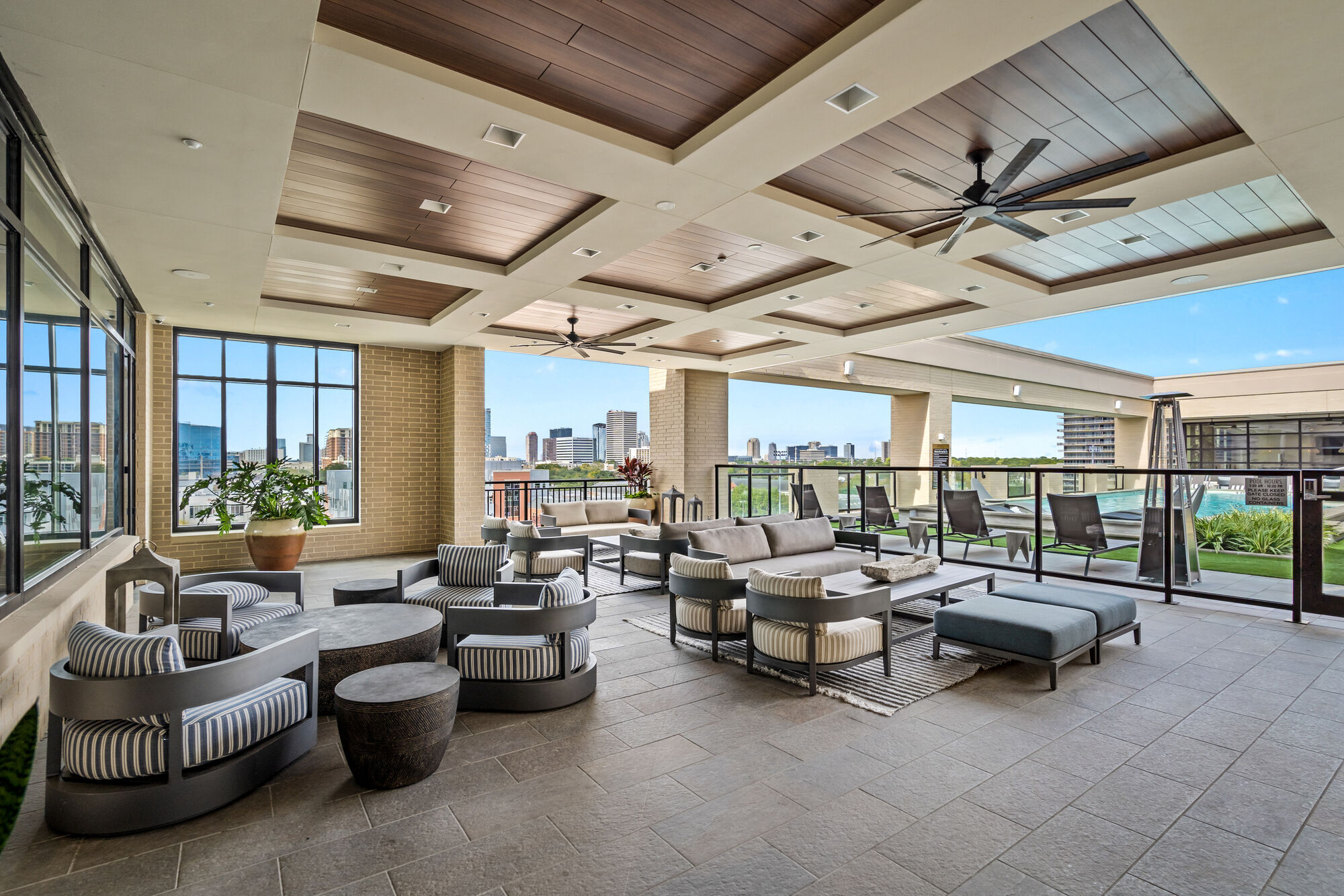 NOVEL River Oaks by Crescent Communities Image 110