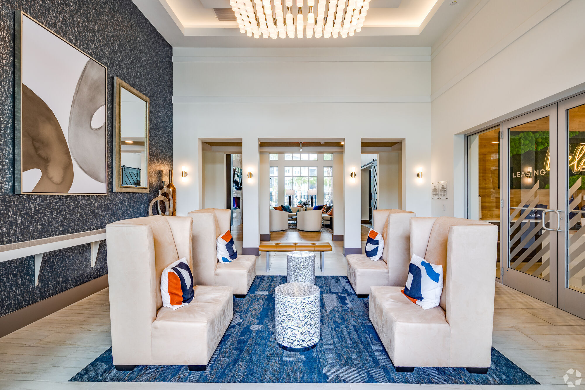 Contact Encore Metro at Millenia