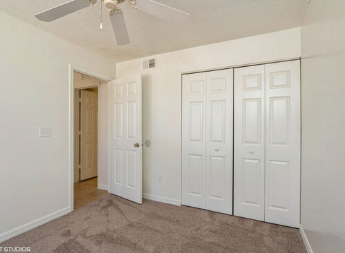 Osprey: Beds - 2: Baths - 1: SqFt Range - 850 to 850
