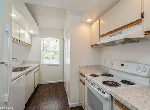 Blue Heron: Beds - 2: Baths - 2: SqFt Range - 950 to 950