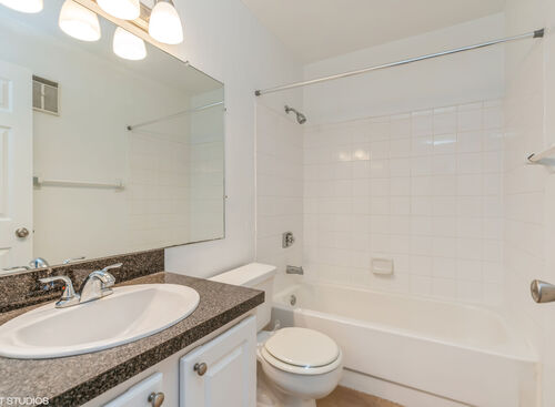 Pelican: Beds - 3: Baths - 2: SqFt Range - 1050 to 1050