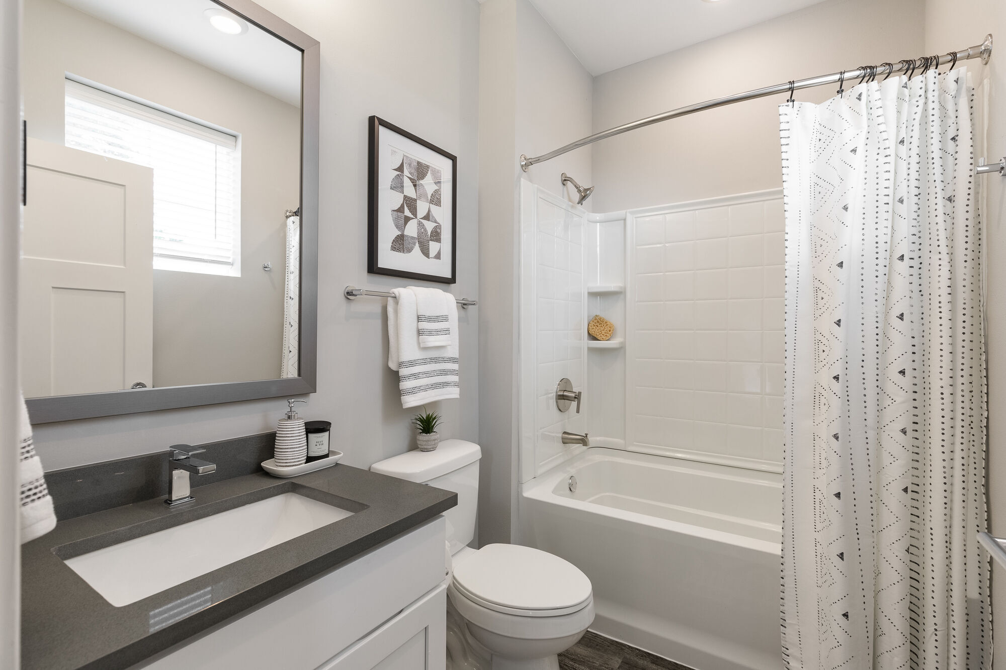 Oakbrook Townhomes Image 33