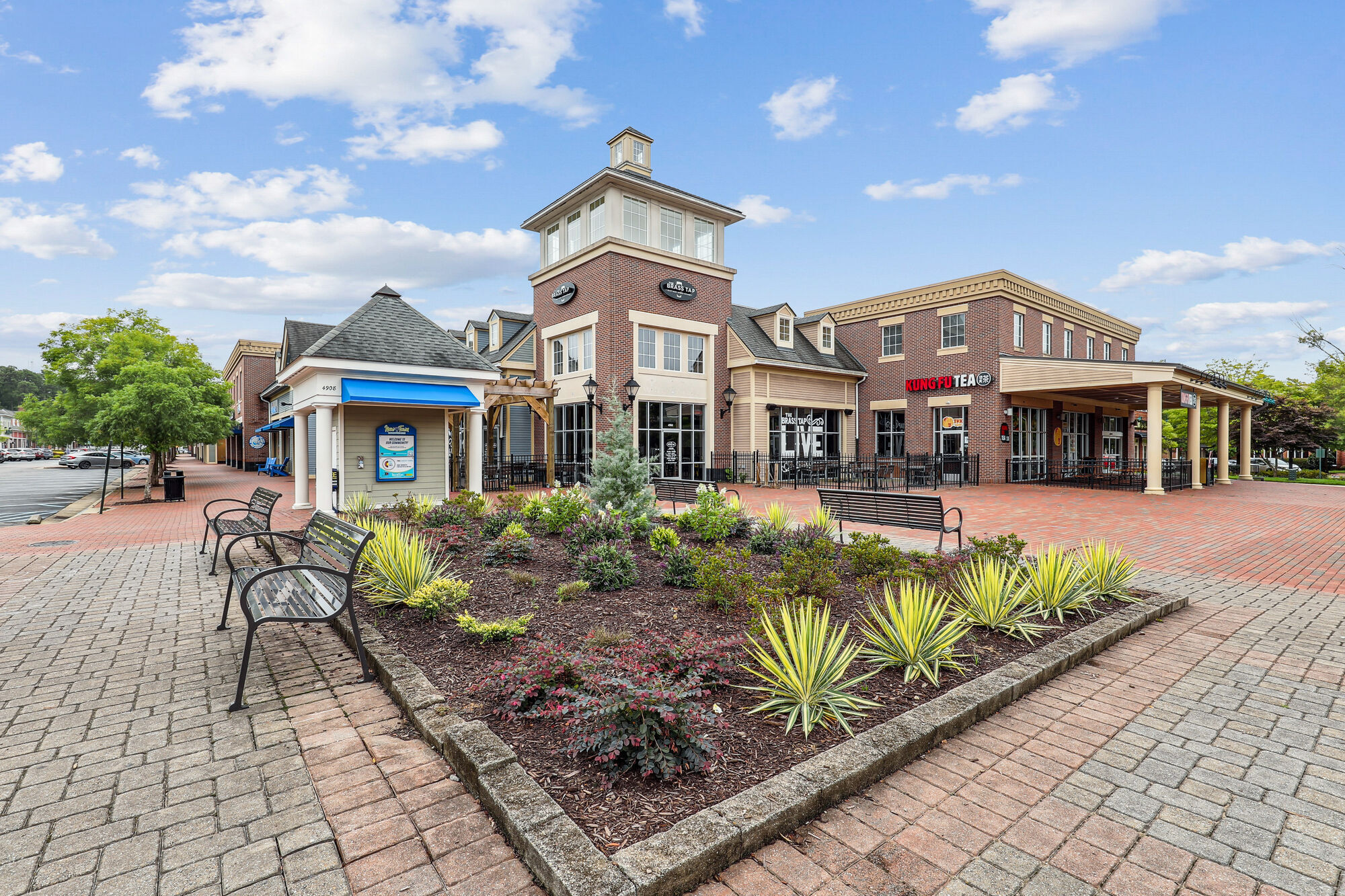 The Pointe at New Town Image 64
