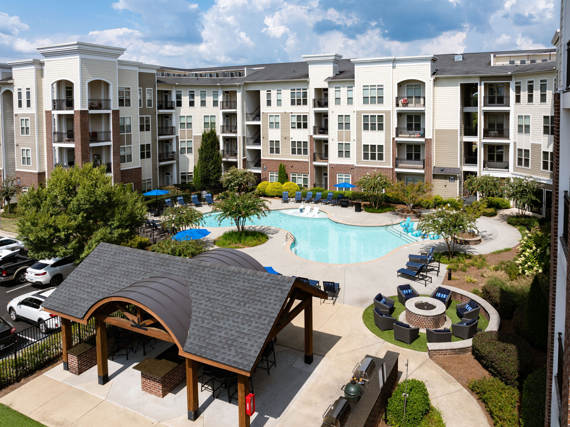 400 Belmont Image 41