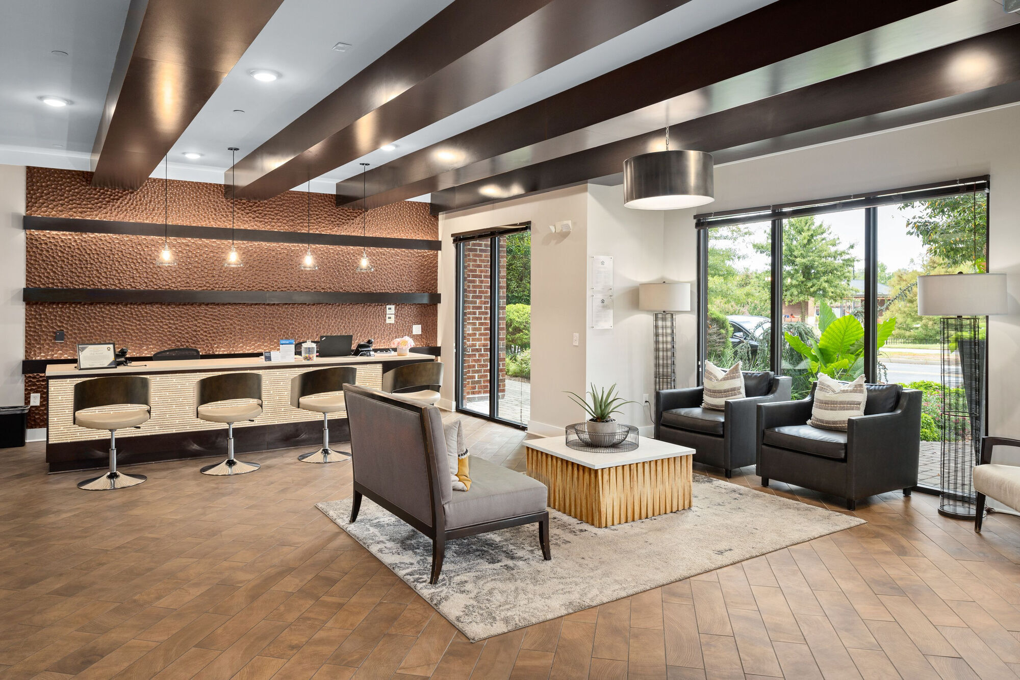 400 Belmont Image 31