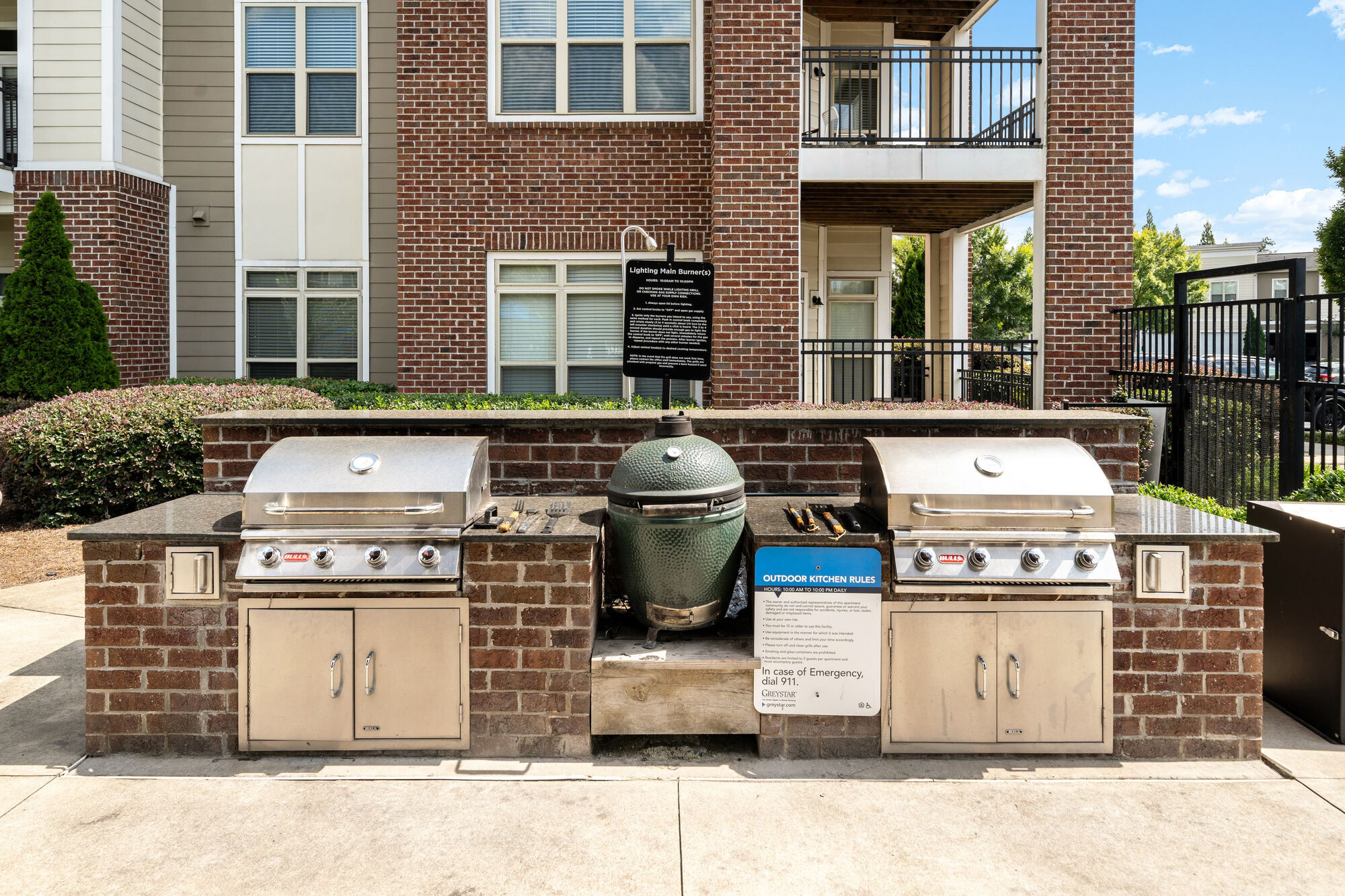 400 Belmont Image 54