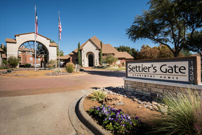 Contact Settler's Gate