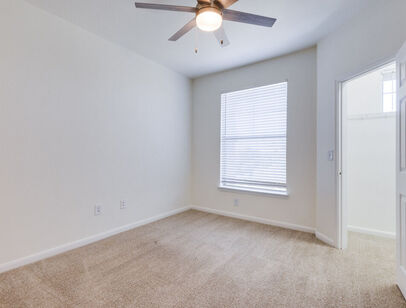 Post Oak: Beds - 1: Baths - 1: SqFt Range - 745 to 745