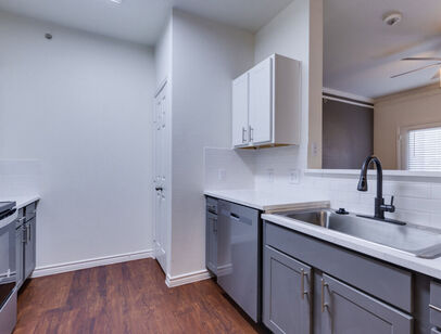 Live Oak: Beds - 1: Baths - 1: SqFt Range - 756 to 756