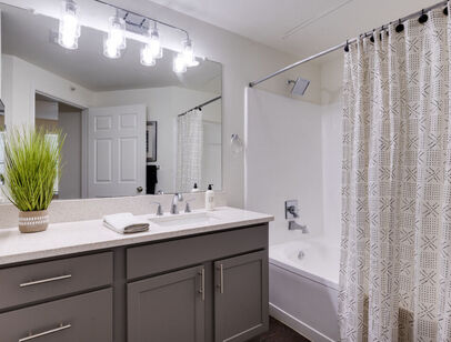 Water Oak: Beds - 2: Baths - 2: SqFt Range - 1129 to 1129