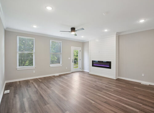 The Nicks: Beds - 3: Baths - 3.5: SqFt Range - 2143 to 2143