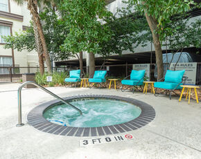 4001 Midtown