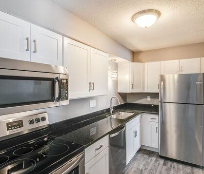 Lansing 74 Apartments