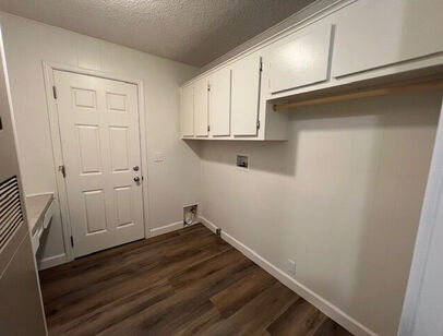 FOR LEASE - Space 291: Beds - 2: Baths - 2: SqFt Range - 1248 to