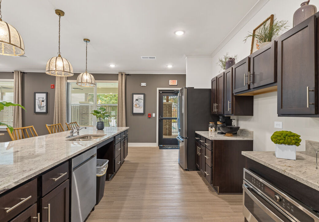 Candler Reserve Photo Gallery | Decatur, GA Apartment Pictures
